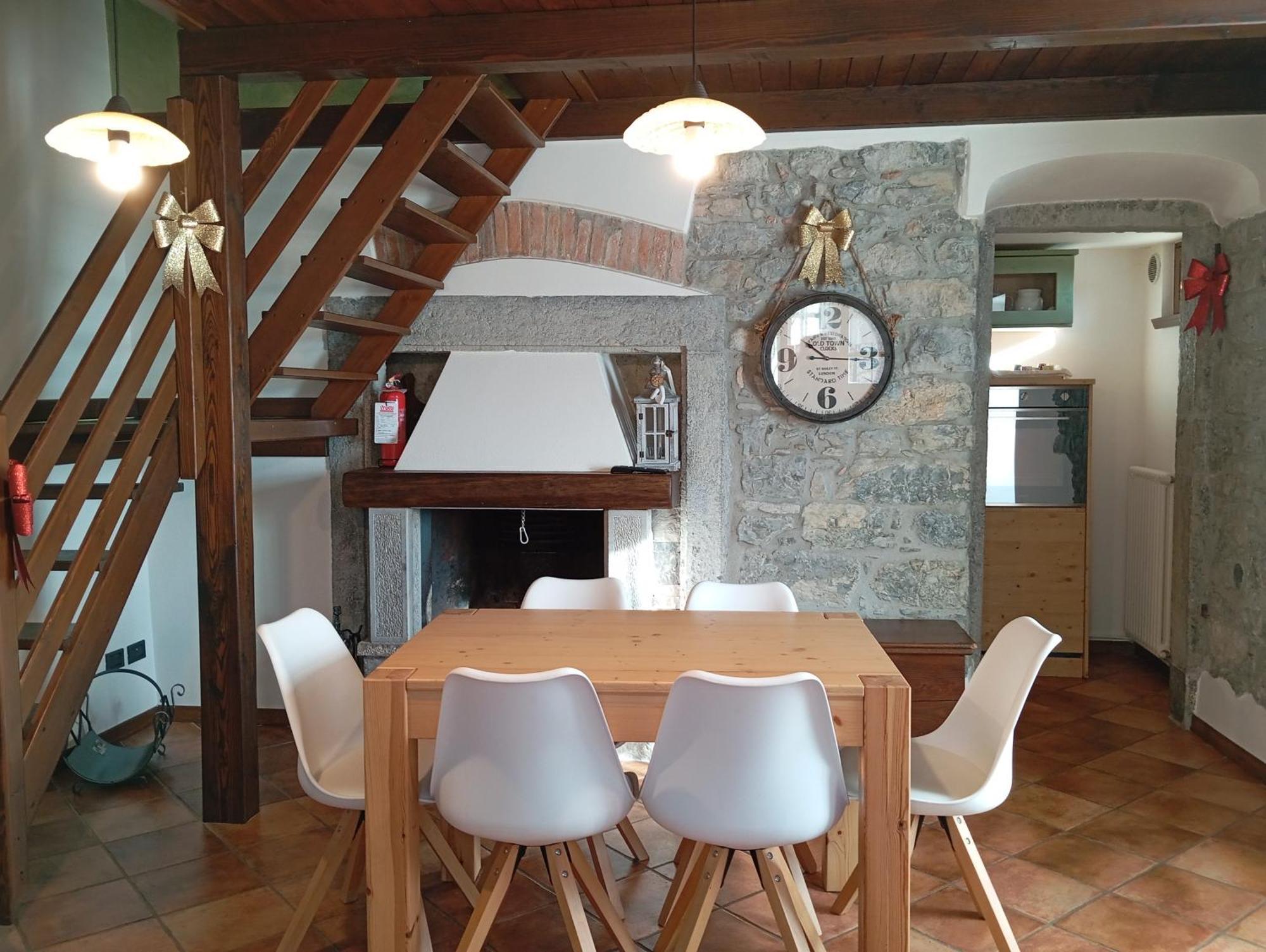 Bed and Breakfast Ca' Baetti L'Antico Borgo Roncola Exterior foto