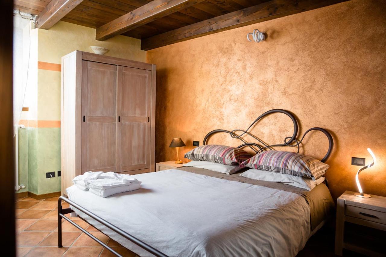 Bed and Breakfast Ca' Baetti L'Antico Borgo Roncola Exterior foto