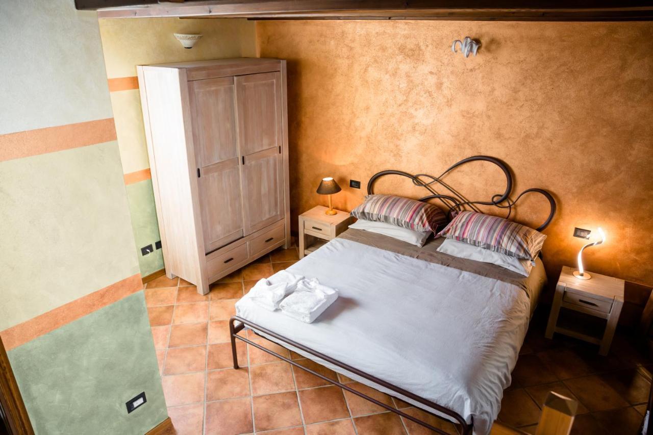 Bed and Breakfast Ca' Baetti L'Antico Borgo Roncola Exterior foto